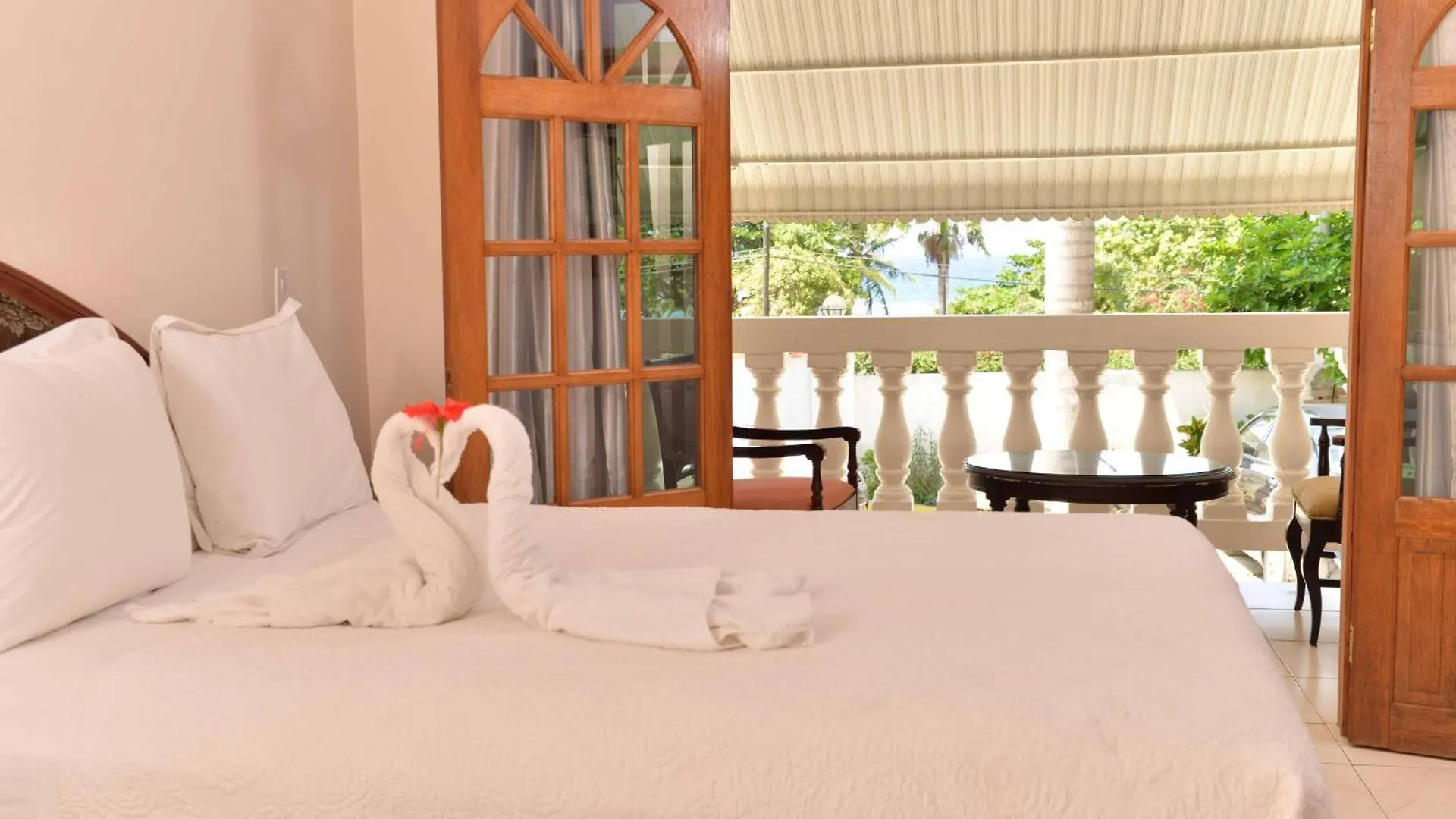 Chateau Margarita Ja Montego Bay Affittacamere